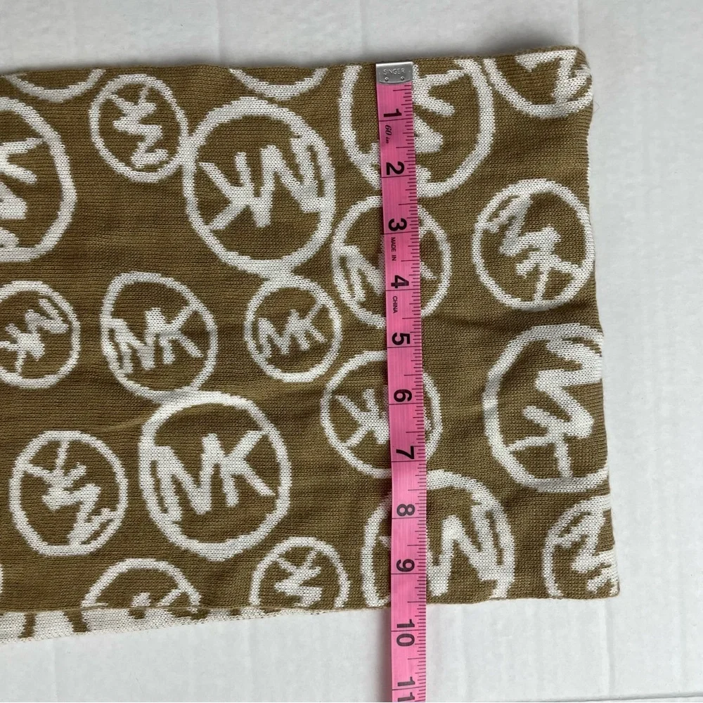 Michael Kors Monogram Reversible Knit Logo‎ Scarf Brown White 10 x 60